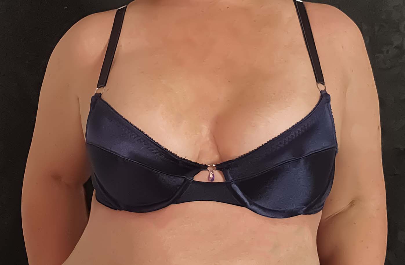 Navy Blue Satin Bra, Corazon de Gema